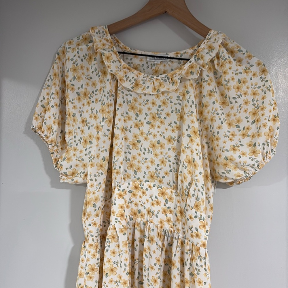Sweet salt size medium yellow floral dress